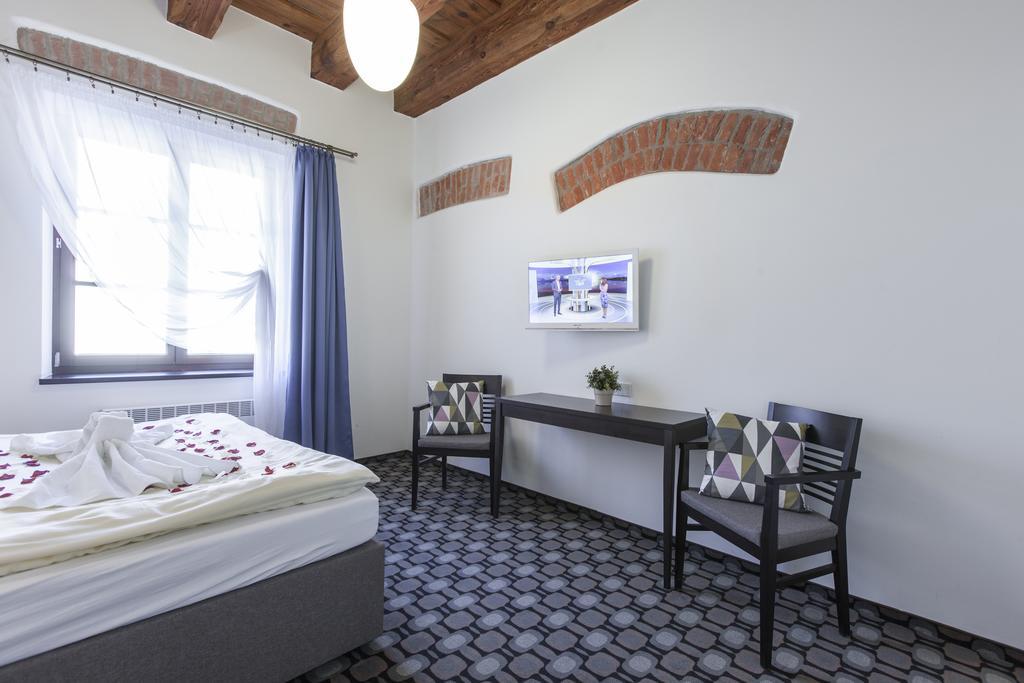 Hotel Salety فالتيس الغرفة الصورة